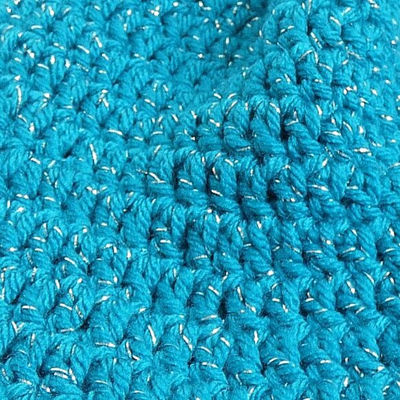 Sparkling Blue Skull Cap OS Handmade Crochet Hand Knit Warm Beanie Hat NWT - Picture 2 of 7